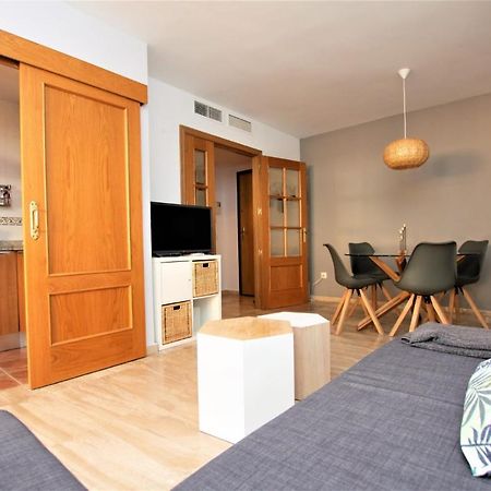 Apartamento Beachfront La Jacaranda Marbella Esterno foto