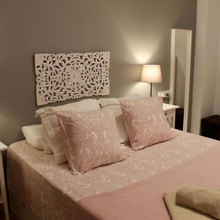 Apartamento Beachfront La Jacaranda Marbella Esterno foto