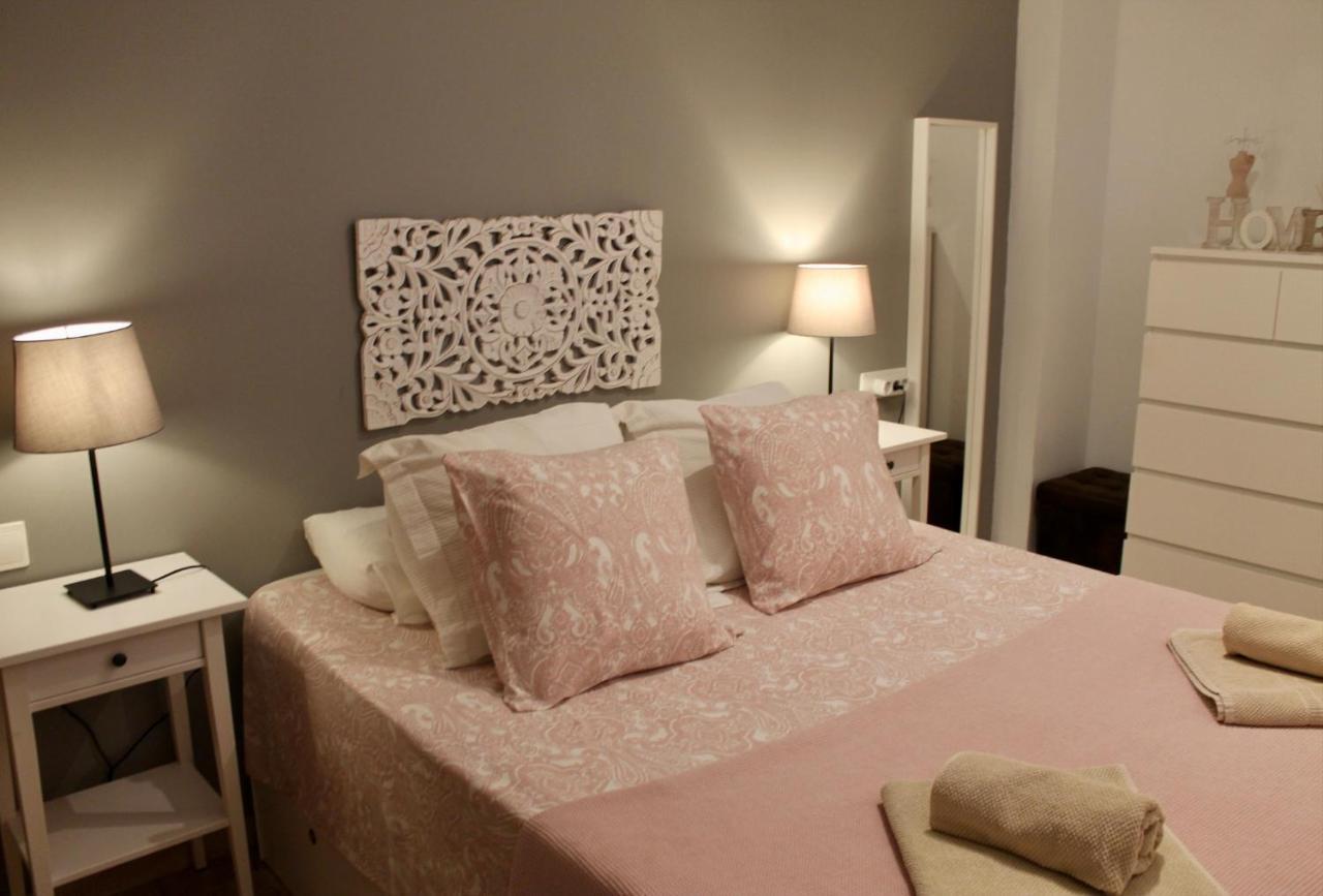 Apartamento Beachfront La Jacaranda Marbella Esterno foto